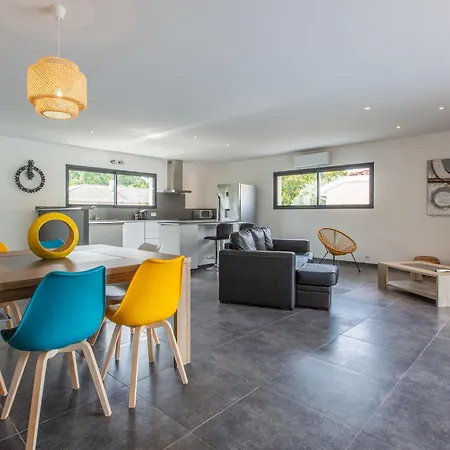 Villa Le Bosquet By Interhome